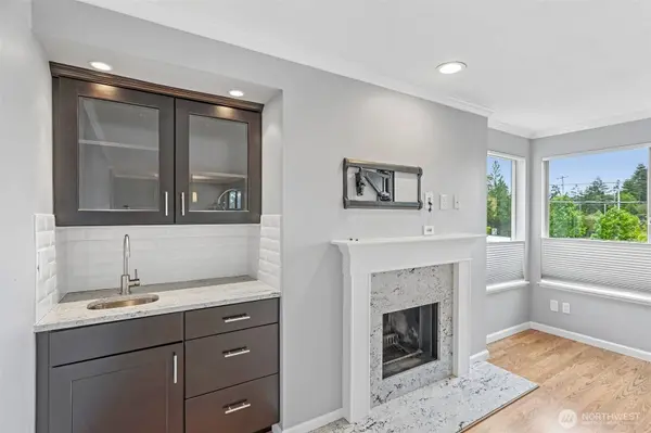 3421 SW Roxbury ST #308, Seattle, WA 98126