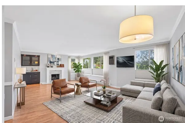 3421 SW Roxbury ST #308, Seattle, WA 98126
