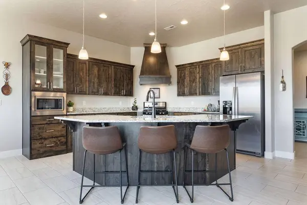 1487 W 725 S, Hurricane, UT 84737