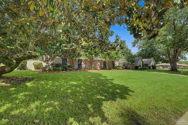 3380 Lemmington Rd, Pensacola, FL 32504