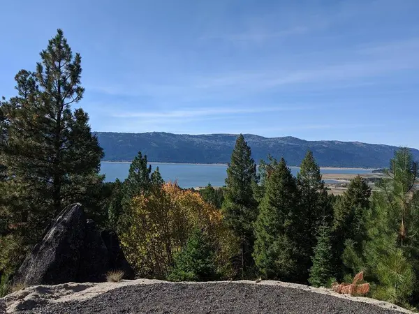 1584 Crown Point Parkway, Cascade, ID 83611