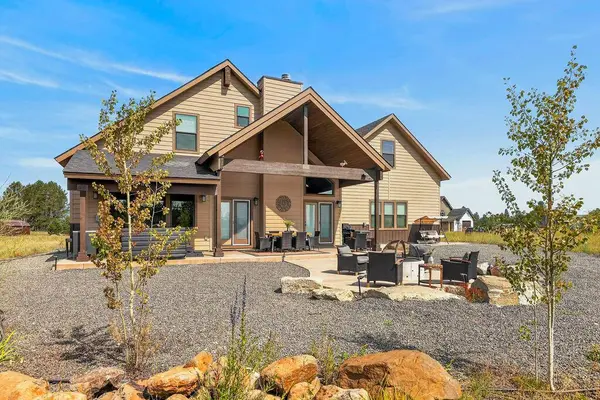 13102 Hawks Bay Road, Donnelly, ID 83615