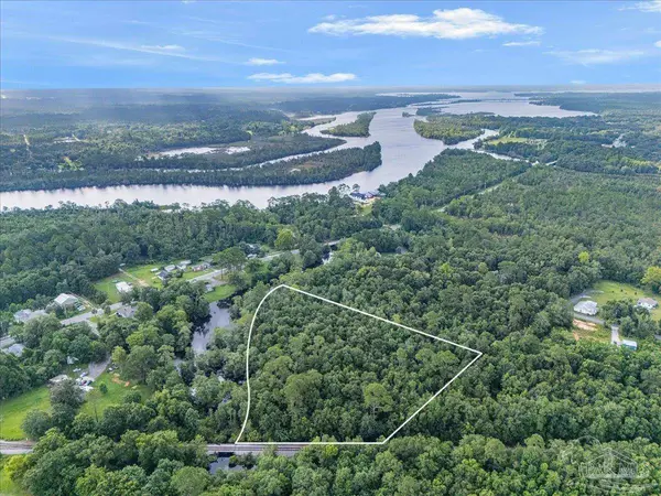 0000 Knight Dr, Bagdad, FL 32570