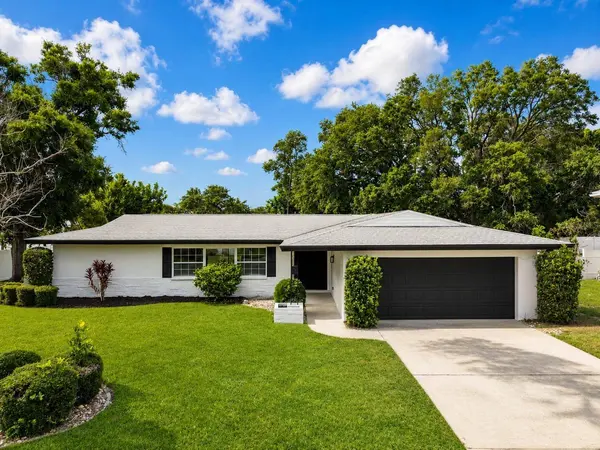810 ALLAMANDA DR, Largo, FL 33770