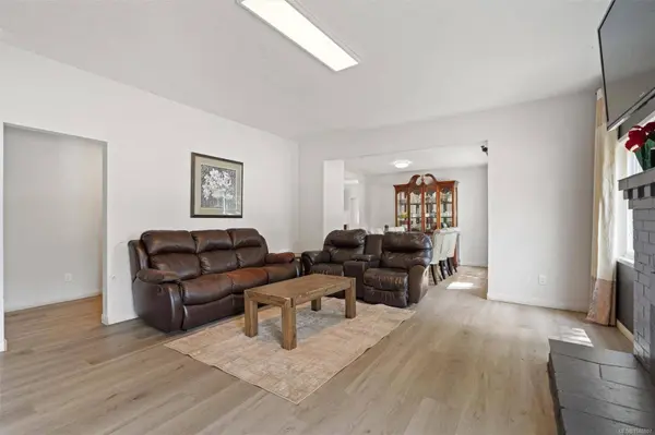 588 Heatherly Rd, Colwood, BC V9C 1K1