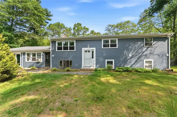 2654 Harkney Hill RD, Coventry, RI 02816