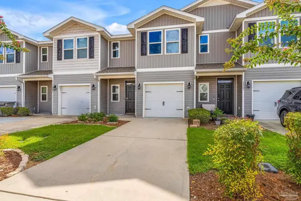 6036 Royal Port Ct, Pensacola, FL 32526