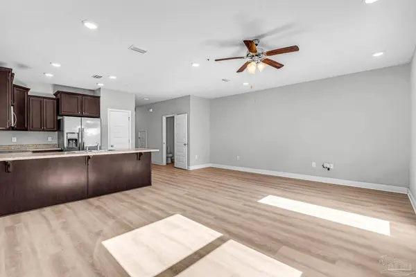 6036 Royal Port Ct, Pensacola, FL 32526