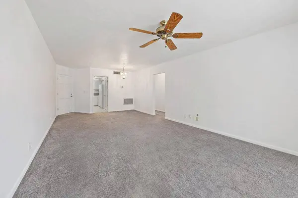 2 Garden ST #203m, Tequesta, FL 33469