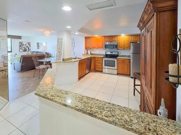 2800 N Highway A1a #806, Fort Pierce, FL 34949