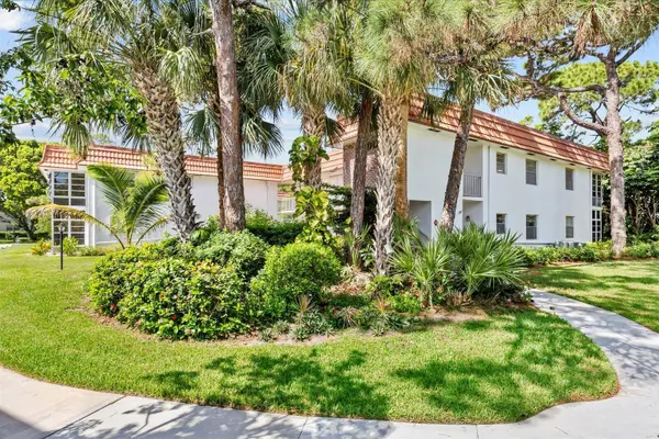 2600 SE OCEAN BLVD #DD-8, Stuart, FL 34996