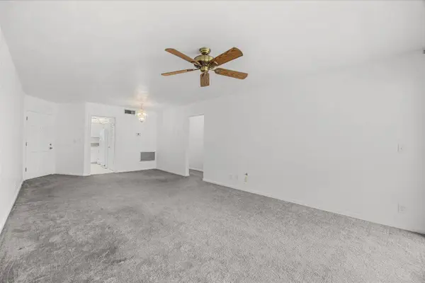2 GARDEN ST #203M, Tequesta, FL 33469