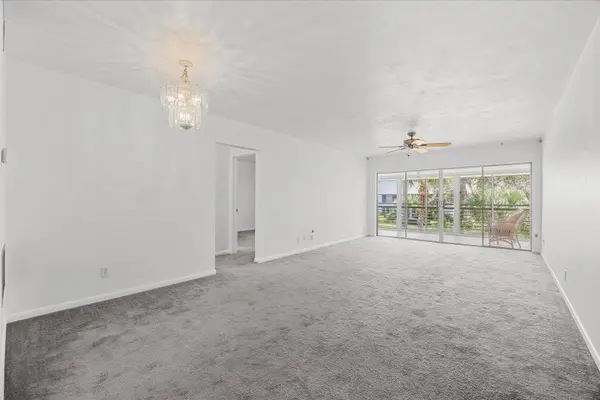 2 GARDEN ST #203M, Tequesta, FL 33469