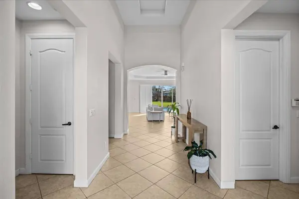 1180 AMETHYST DR SW, Vero Beach, FL 32968