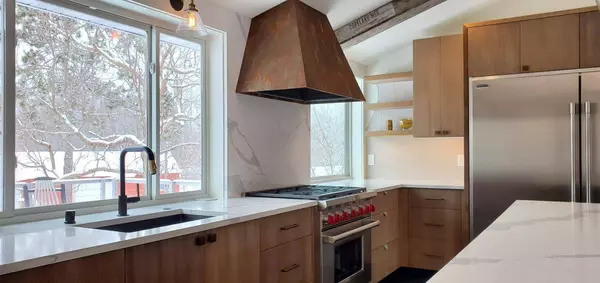 2800 Casco Point RD, Orono, MN 55391