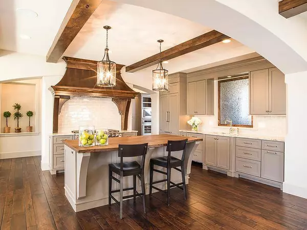 2800 Casco Point RD, Orono, MN 55391