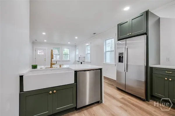 1018 Seiler AVE, Savannah, GA 31401