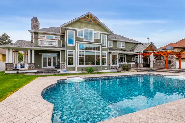 700 Harrington-102
