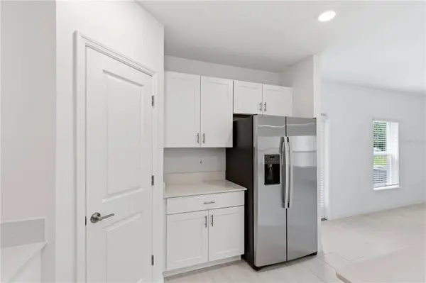 9947 ALLENDALE ST ST, Wesley Chapel, FL 33545