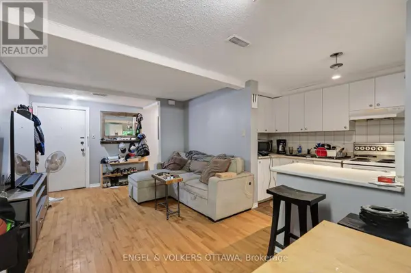 253 FRECHETTE STREET, Ottawa, ON K1L7T3
