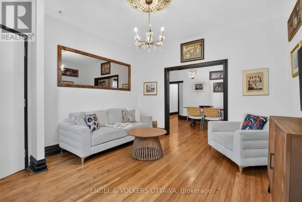 128 SECOND AVENUE, Ottawa, ON K1S2H5