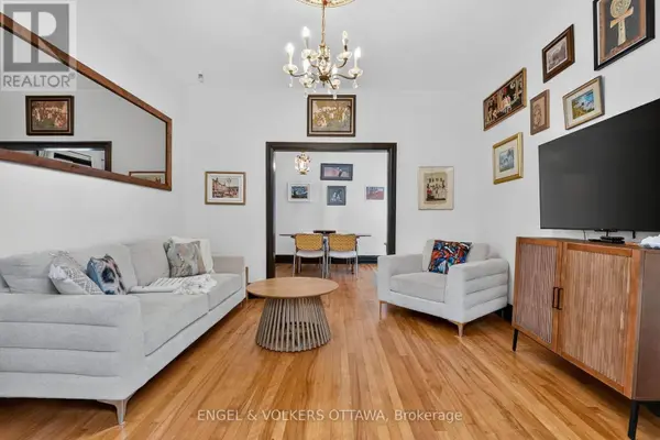 128 SECOND AVENUE, Ottawa, ON K1S2H5