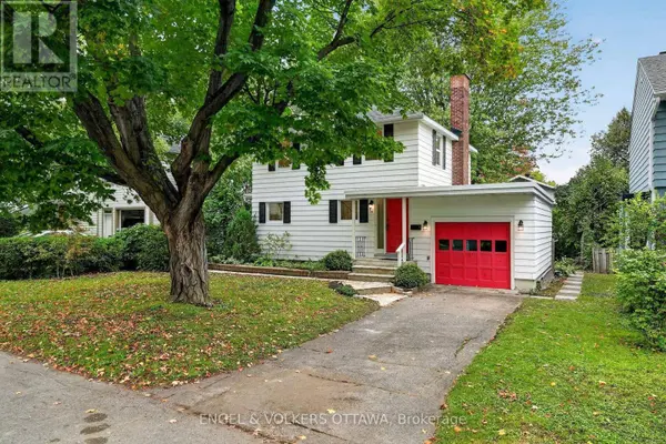 35 BEDFORD CRESCENT, Ottawa, ON K1K0E6