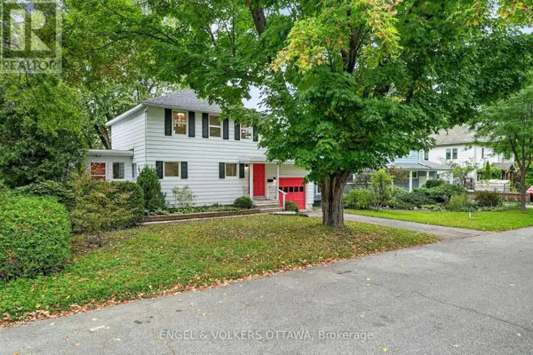 35 BEDFORD CRESCENT, Ottawa, ON K1K0E6