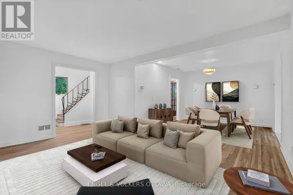 35 BEDFORD CRESCENT, Ottawa, ON K1K0E6