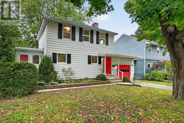 35 BEDFORD CRESCENT, Ottawa, ON K1K0E6