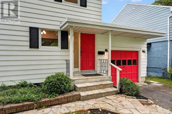 35 BEDFORD CRESCENT, Ottawa, ON K1K0E6