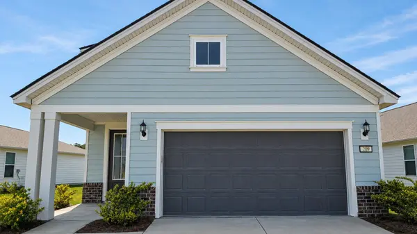 209 Aurora Way: Move-In-Ready Living in Sun City Hilton Head’s West Campus