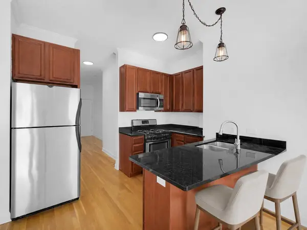 1949 N Whipple ST #1, Chicago, IL 60647