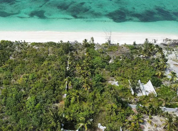 2 BEACH FRONT LOTS, North Caicos, BC