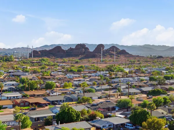 228 E BEATRYCE Street, Tempe, AZ 85288