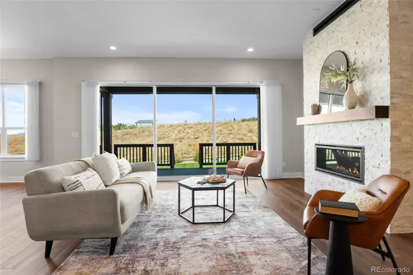 140 Leafy Aster LN, Castle Rock, CO 80104