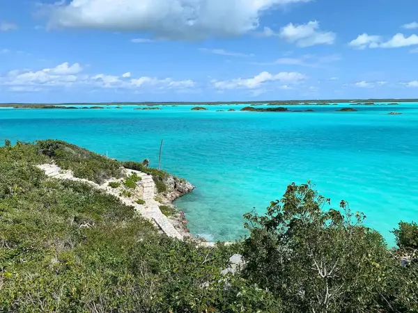 BENBECULA HOUSE, Providenciales, BC