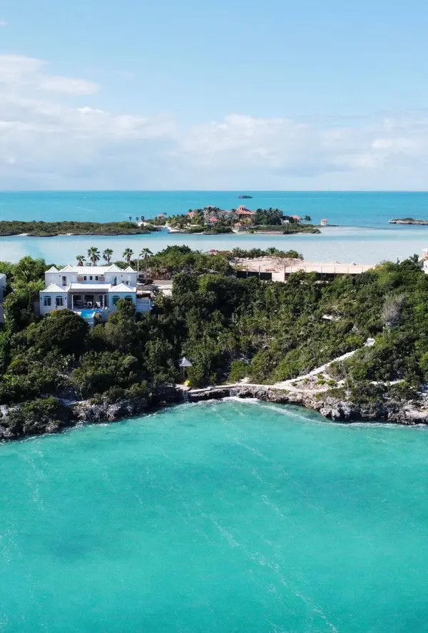 BENBECULA HOUSE, Providenciales, BC