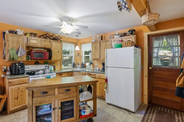75 Black Cove RD, Wakefield, NH 03872