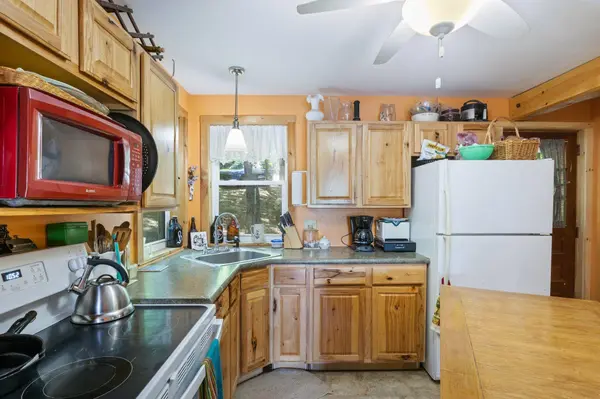 75 Black Cove RD, Wakefield, NH 03872