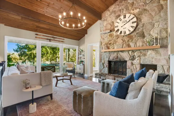 1073 Island View DR, Manotick - Kars - Rideau Twp And Area, ON K4M 1J8