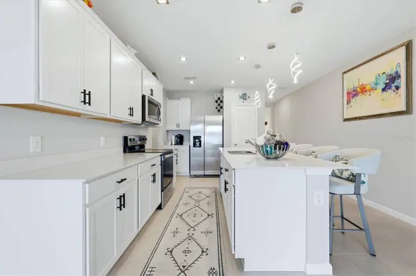 6340 SILVERSTAR DR, Sarasota, FL 34240