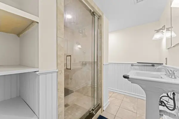 48 Trapelo St #B, Boston, MA 02135