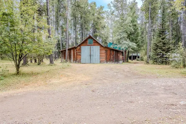 141 Lodge AVE, Coram, MT 59901