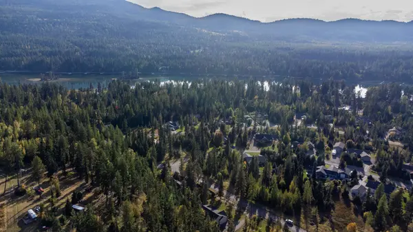 13583 Rising Wolf DR, Bigfork, MT 59911