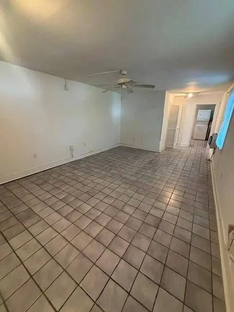 8127 MAPLE ST, New Orleans, LA 70118