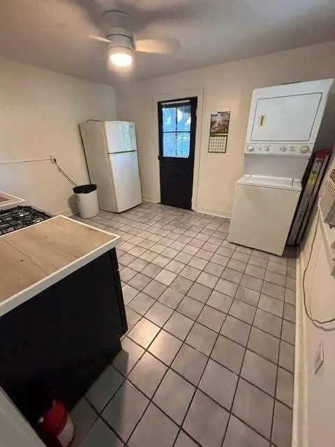 8127 MAPLE ST, New Orleans, LA 70118