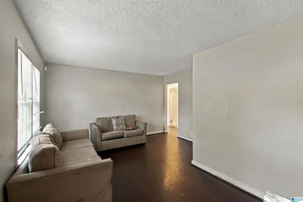 700 27TH COURT NE, Center Point, AL 35215