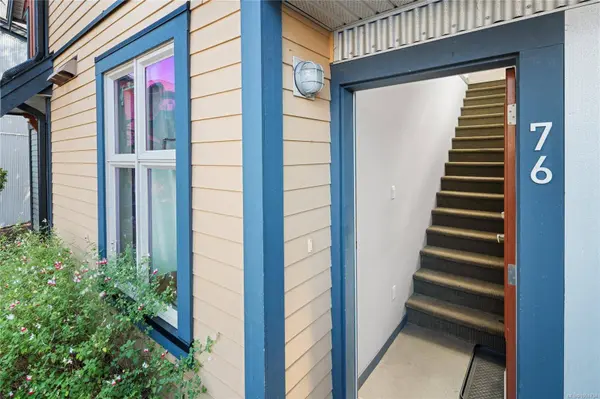 1406 Jingle Pot Rd ##76, Nanaimo, BC V9R 0A9