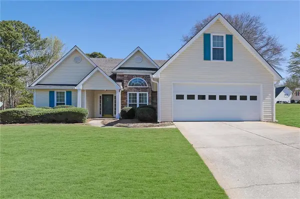 6185 Devonshire DR, Flowery Branch, GA 30542